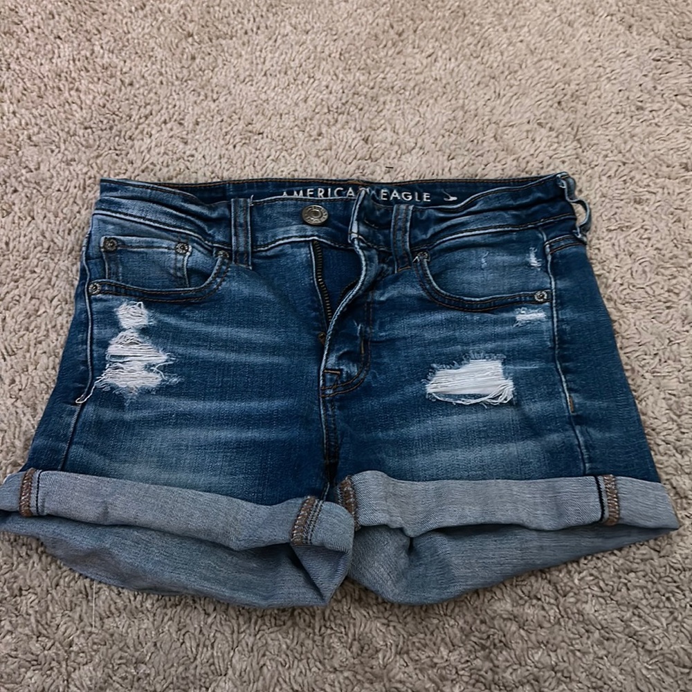 American eagle folded denim shorts.